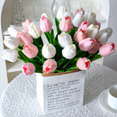 BIały sztuczny tulipan 34 cm 