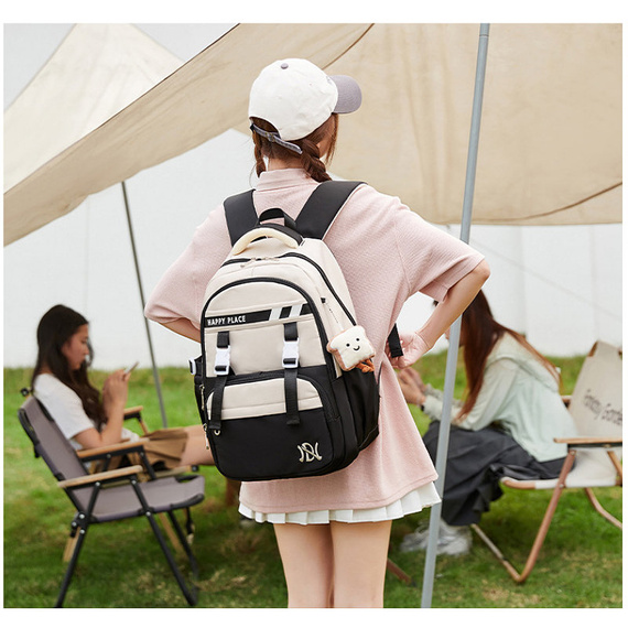 Czarno-szary plecak dla uczennicy – funkcjonalność i styl w jednym!