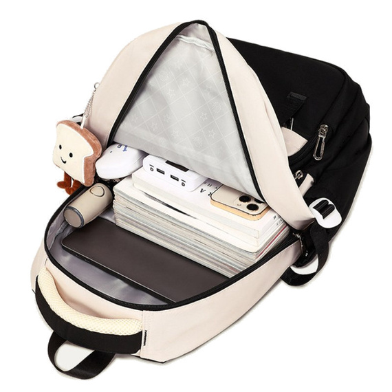 Czarno-szary plecak dla uczennicy – funkcjonalność i styl w jednym!