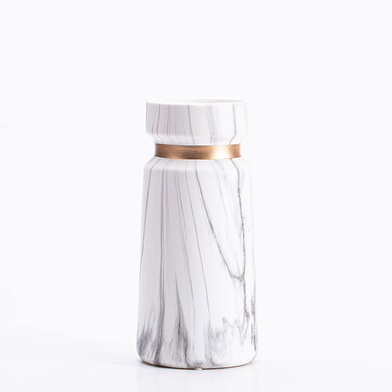 Wazon ceramiczny w stylu marmuru – elegancja i minimalizm