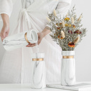 Wazon ceramiczny w stylu marmuru – elegancja i minimalizm