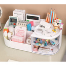 Organizer na kosmetyki z szufladkami – idealny na toaletkę