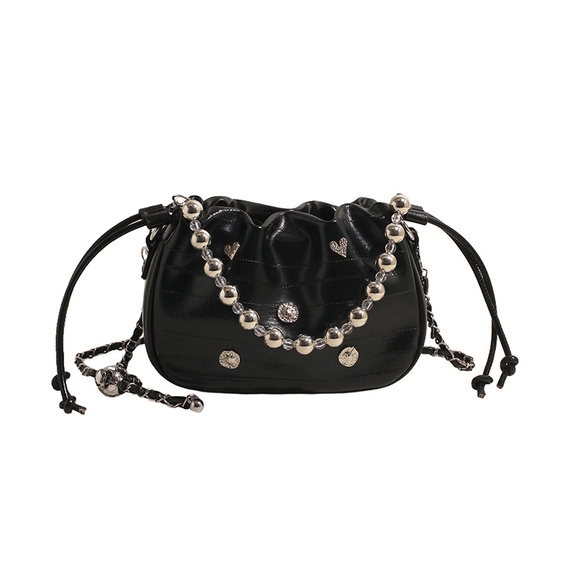 Czarna wieczorowa torebka damska typu worek