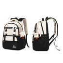 Miętowo-szary plecak dla uczennicy – funkcjonalność i styl w jednym!