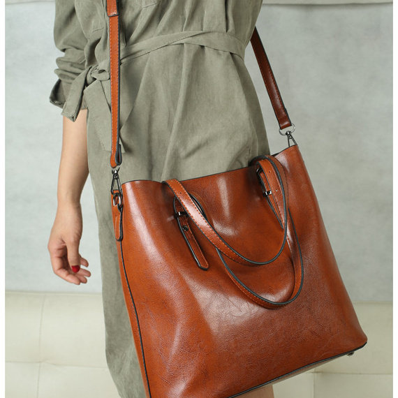 Brązowa torebka shopper 