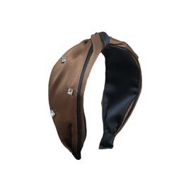 Brązowa elegancka satynowa opaska z kryształkami