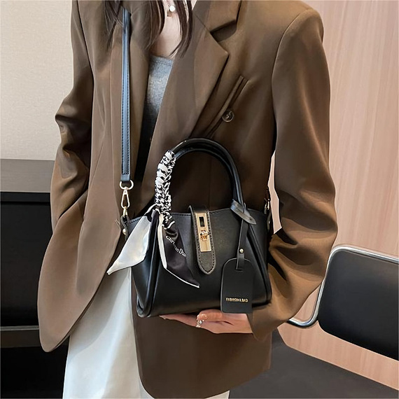 Mała Torebka Damska Elegancka